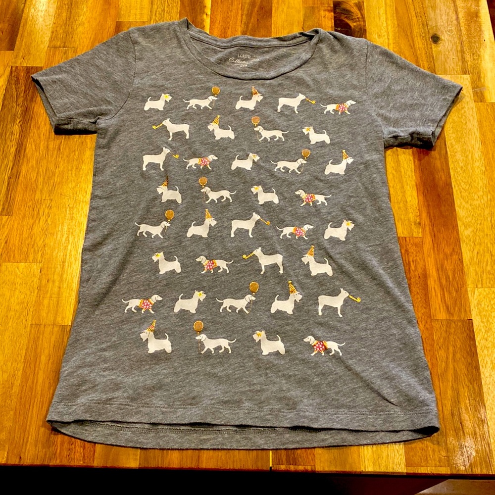 J.Crew t-shirt. Women’s XXS. Measurements in pics.
